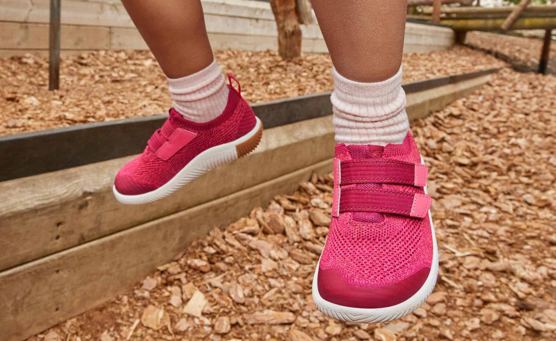 Big Kids' KNX Knit Double Strap  |  Black/Evening Primrose