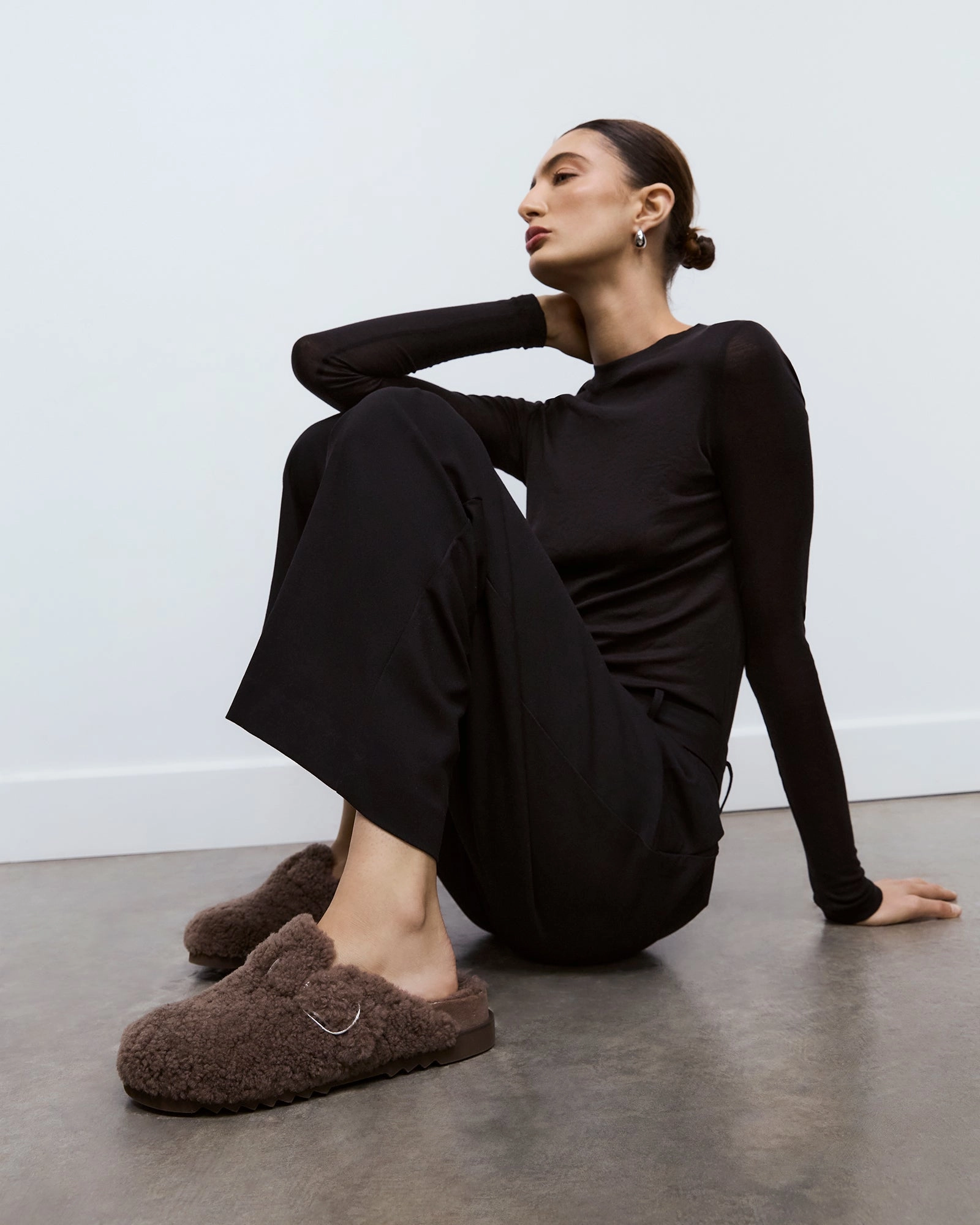 JUNIE CASUAL FLATS TAUPE SHEARLING