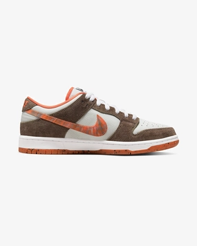 NIKE DUNK LOW SB CRUSHED DC