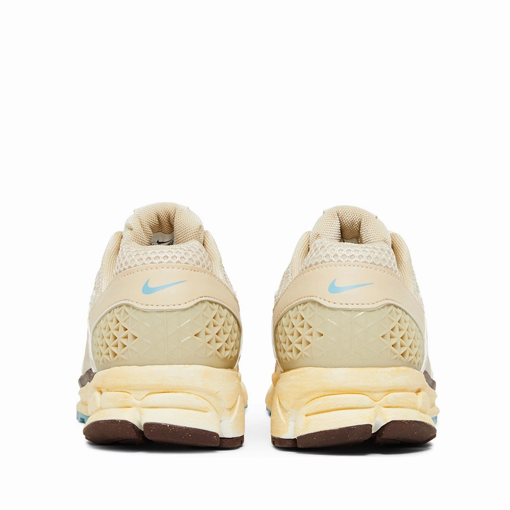 NIKE ZOOM VOMERO 5 OATMEAL (NEW)