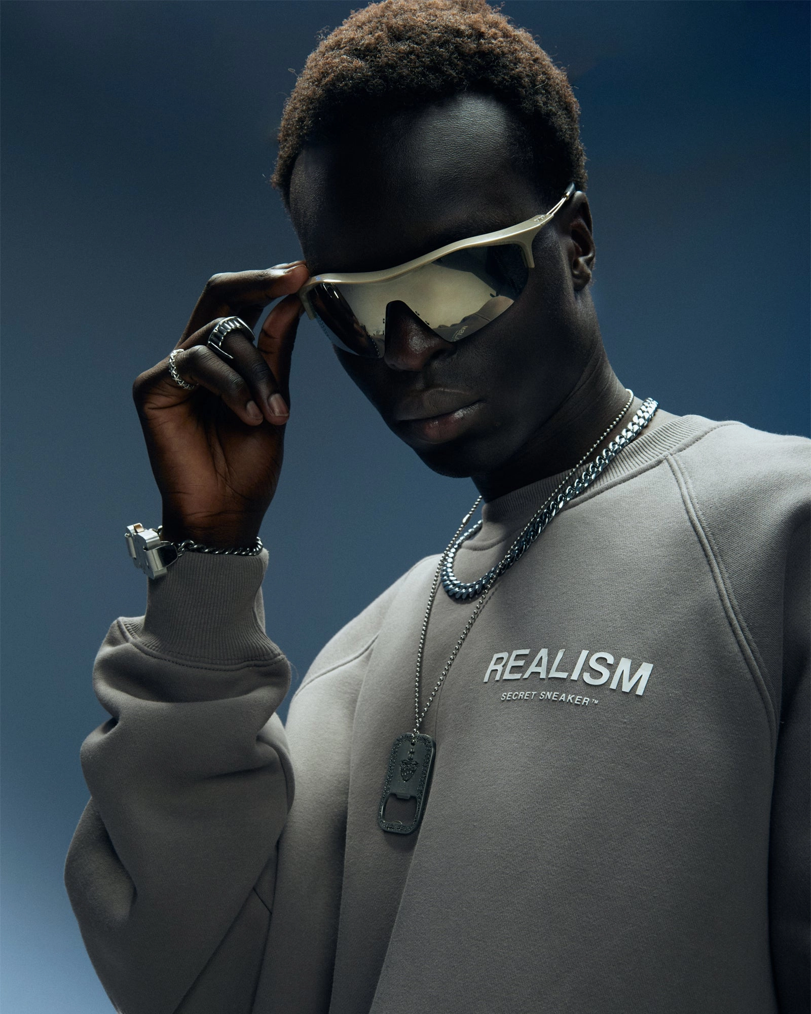 SSS REALISM BACK LOGO CREWNECK COOL GREY