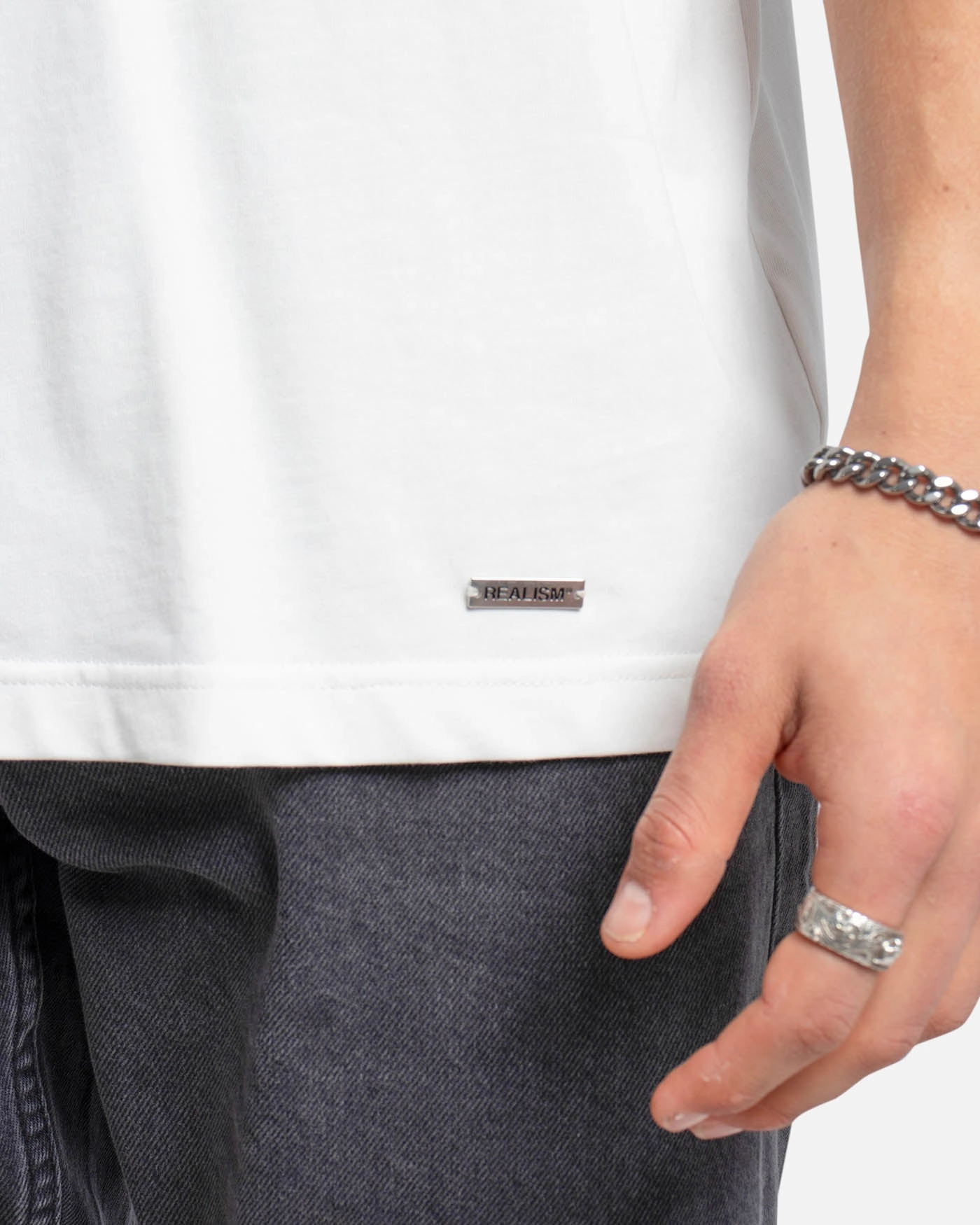 SSS REALISM GUARDIAN TEE WHITE