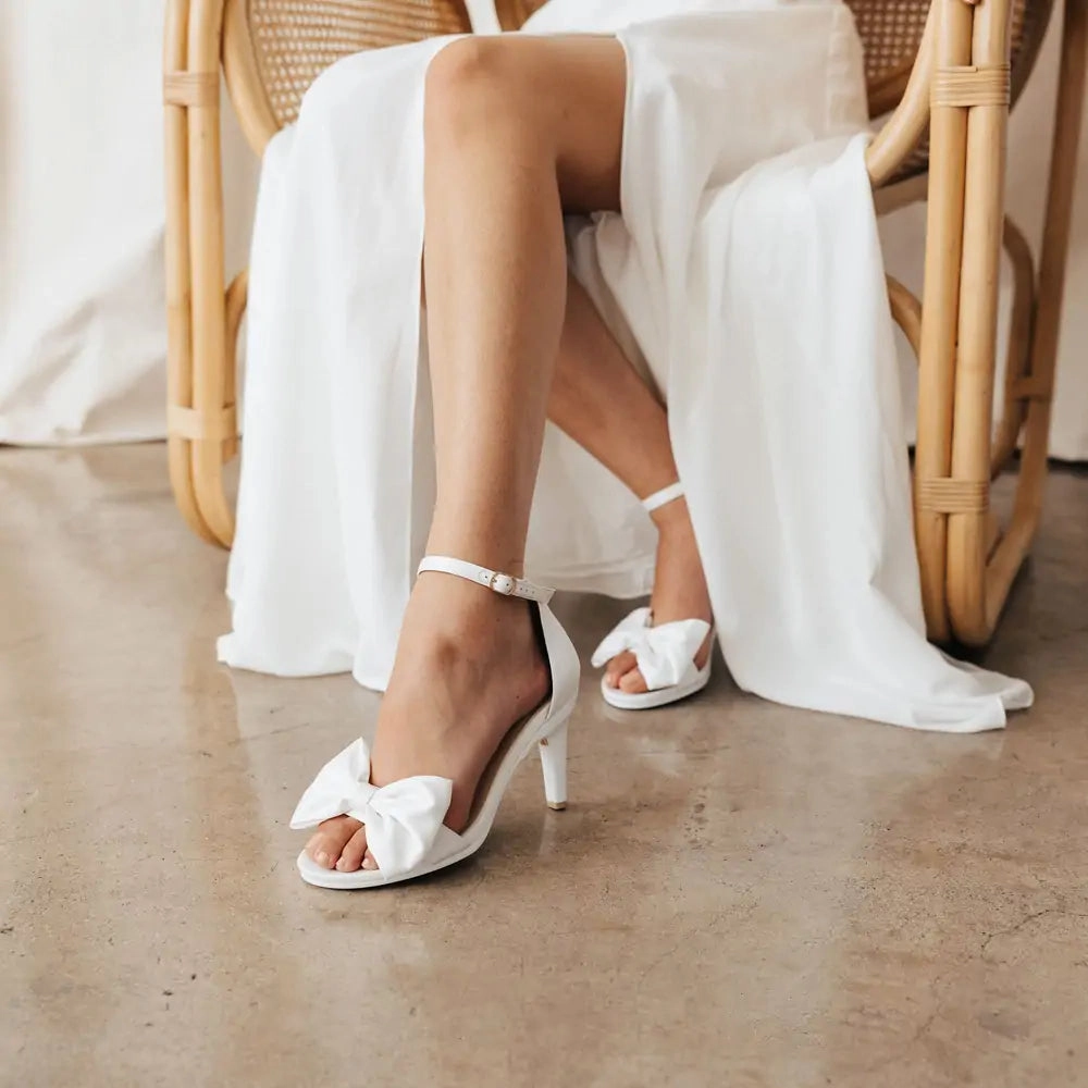 The Pashionista - White Satin Bow   Stiletto Heel Kit 4 White - FINAL SALE